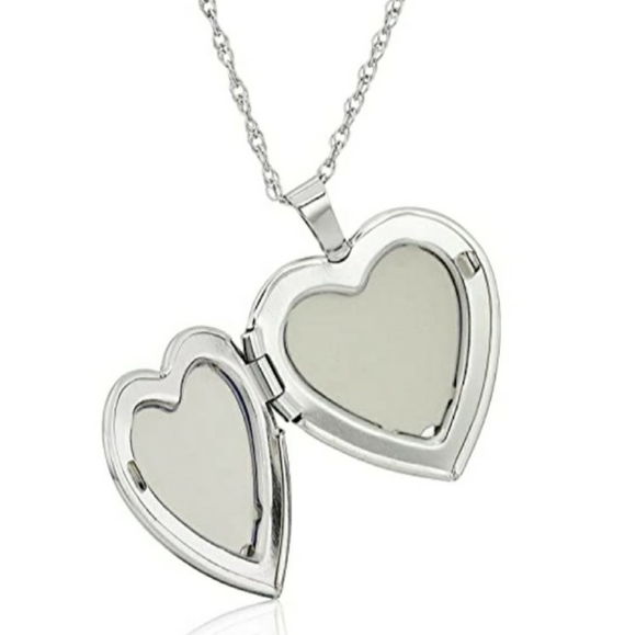 Sterling Silver Locket necklace - Picture 2 of 2